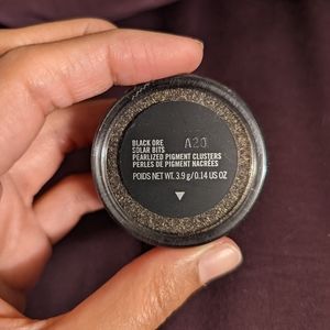 BNIB MAC Solar Bits in Black Ore